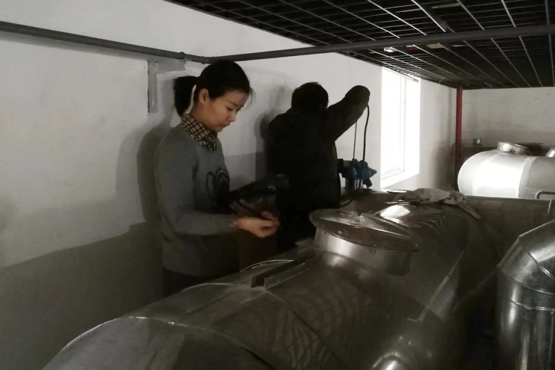b021e1239f0b4f549c2bef351c8c6e5f.jpg